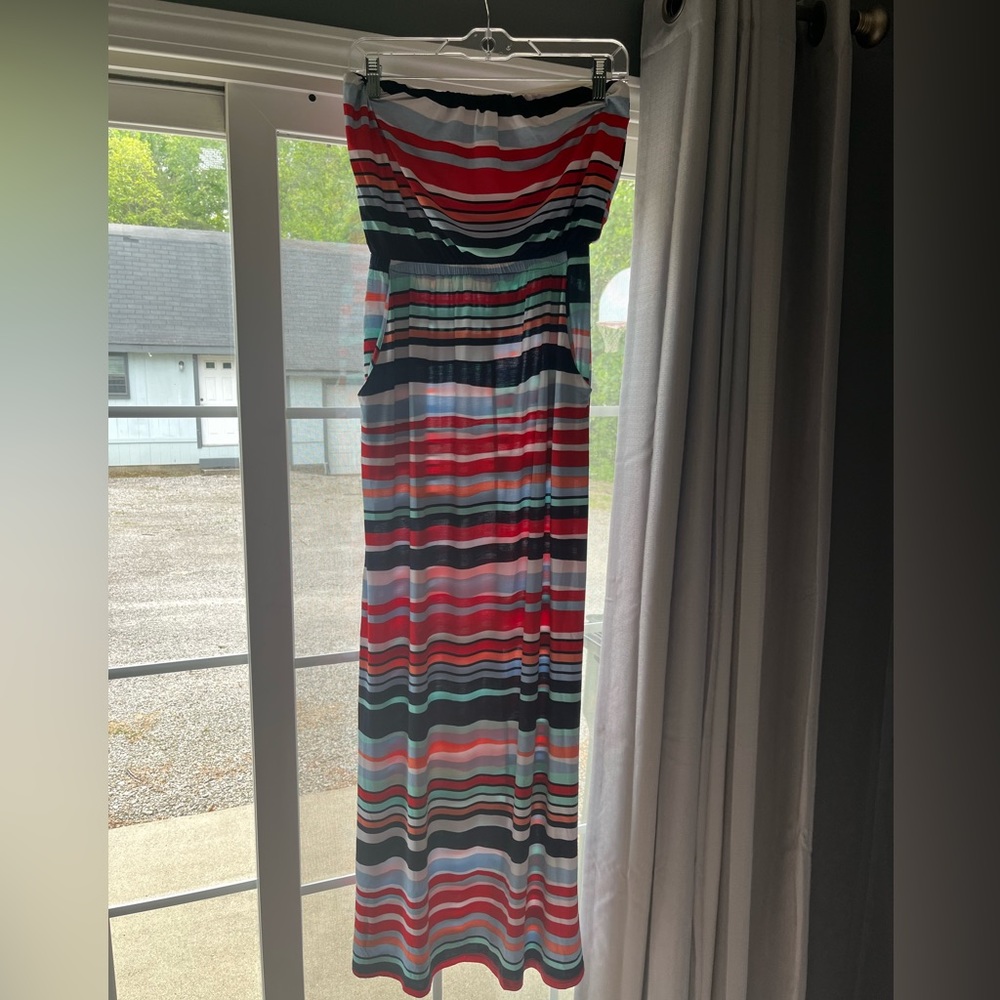 Strapless dress
